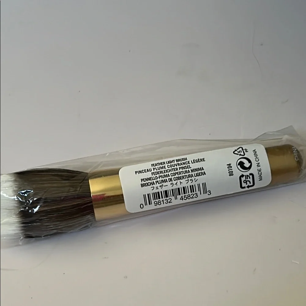 bareMinerals Feather Light Brush with Gold Handle - SEALED